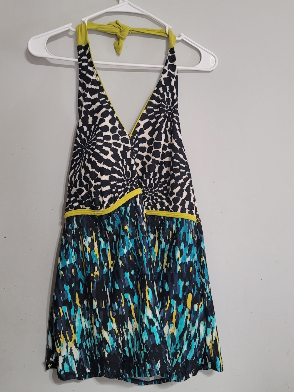 Liz Lange Maternity Swimsuit Turquoise Black Tankini Top Sz XXL Chartreuse Swim